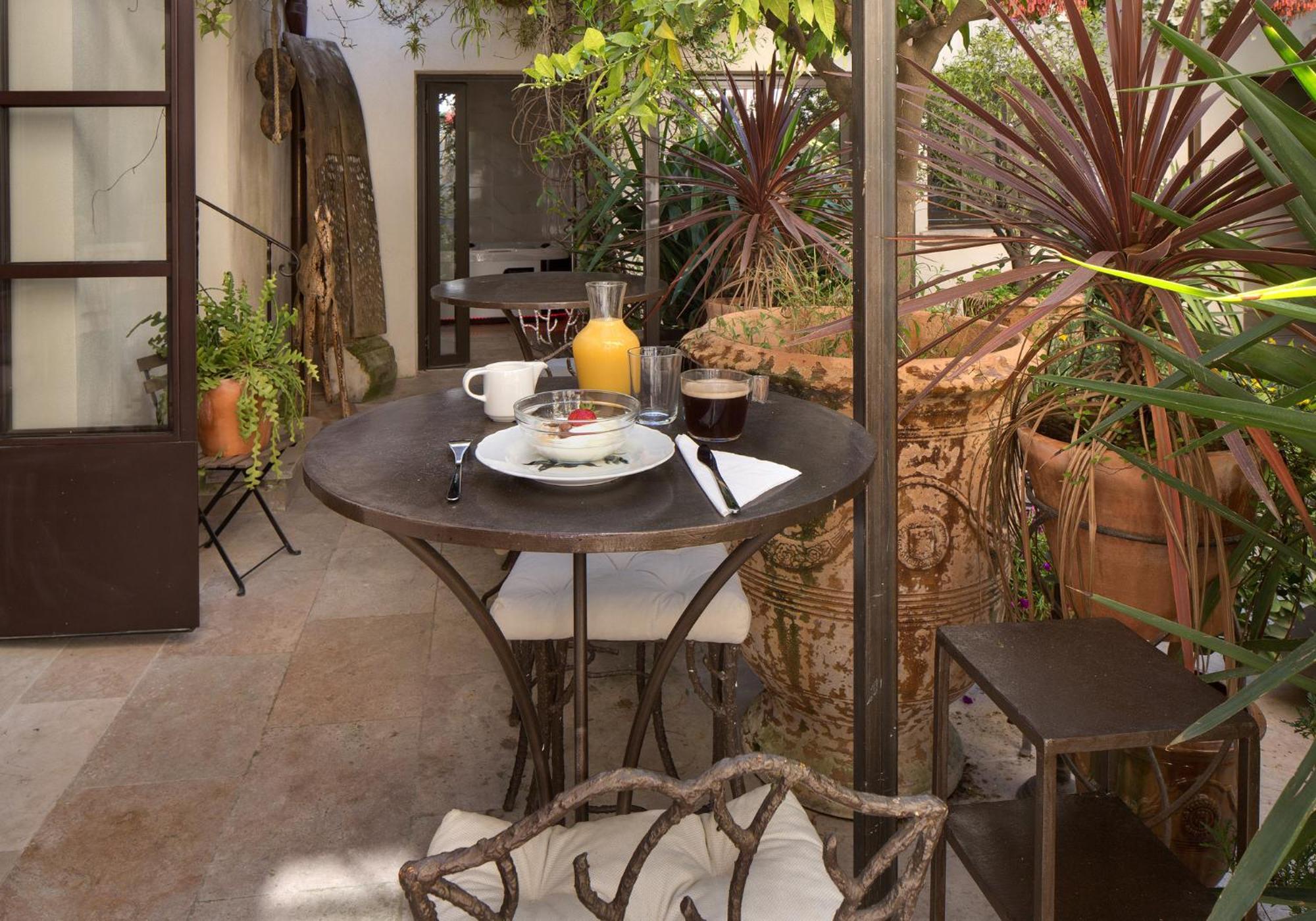 أفينيون La Maison Des Augustins 4 Stars Spa Et Fitness الغرفة الصورة
