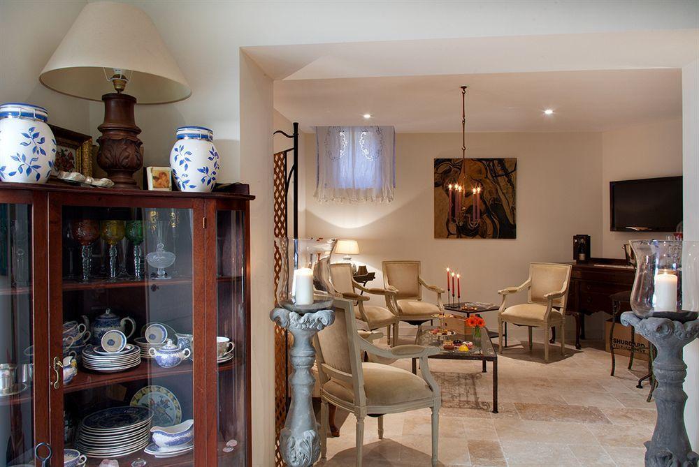 أفينيون La Maison Des Augustins 4 Stars Spa Et Fitness المظهر الخارجي الصورة