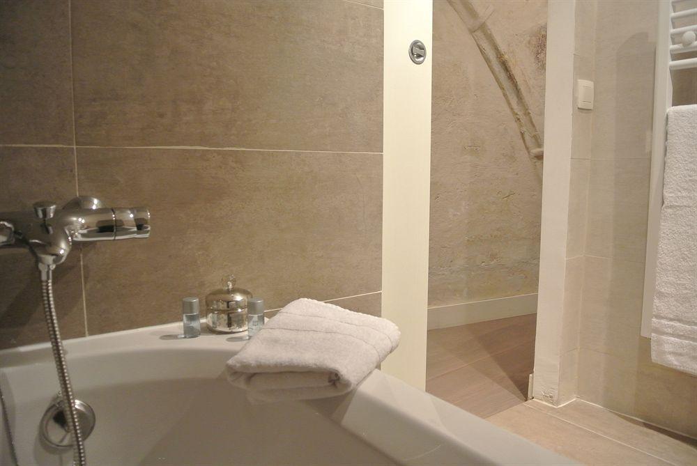 أفينيون La Maison Des Augustins 4 Stars Spa Et Fitness المظهر الخارجي الصورة
